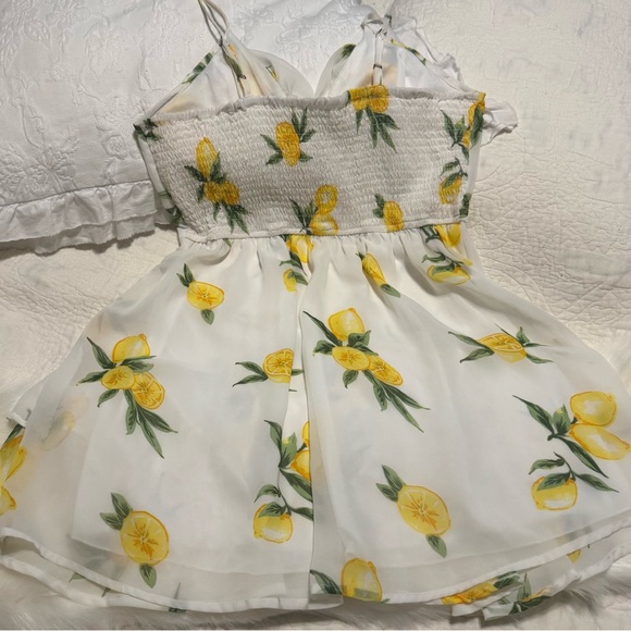 White dress with lemon print Size L. - Picture 7 of 10